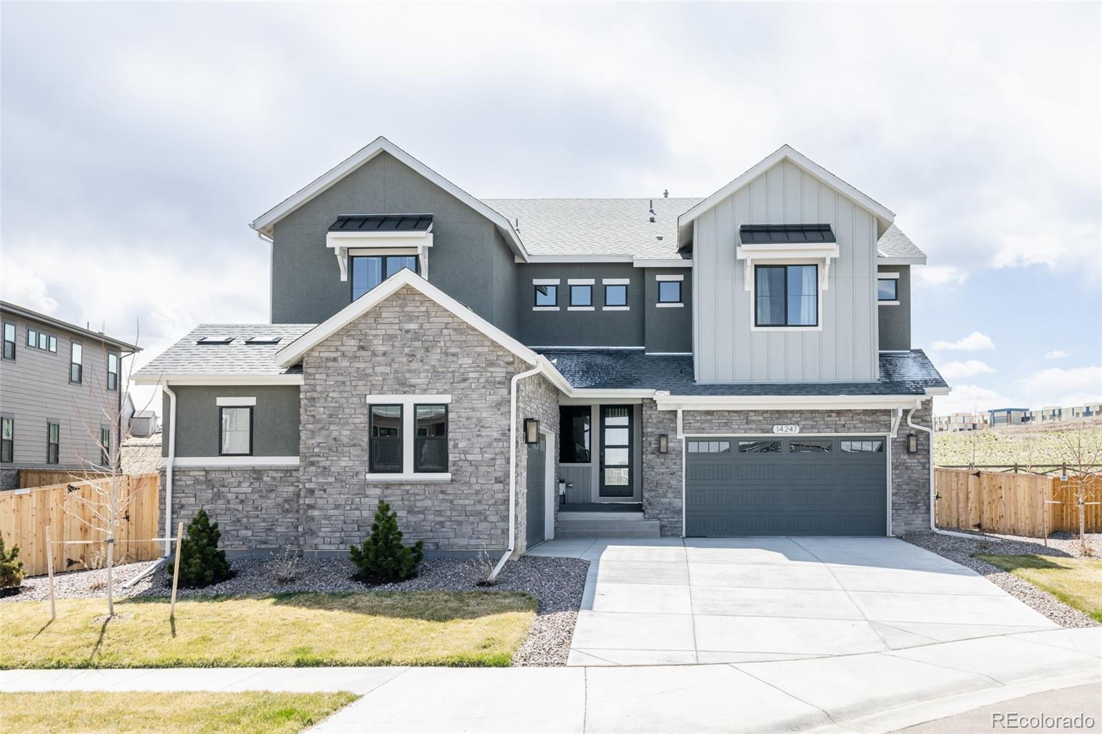 14247 Beebalm Loop