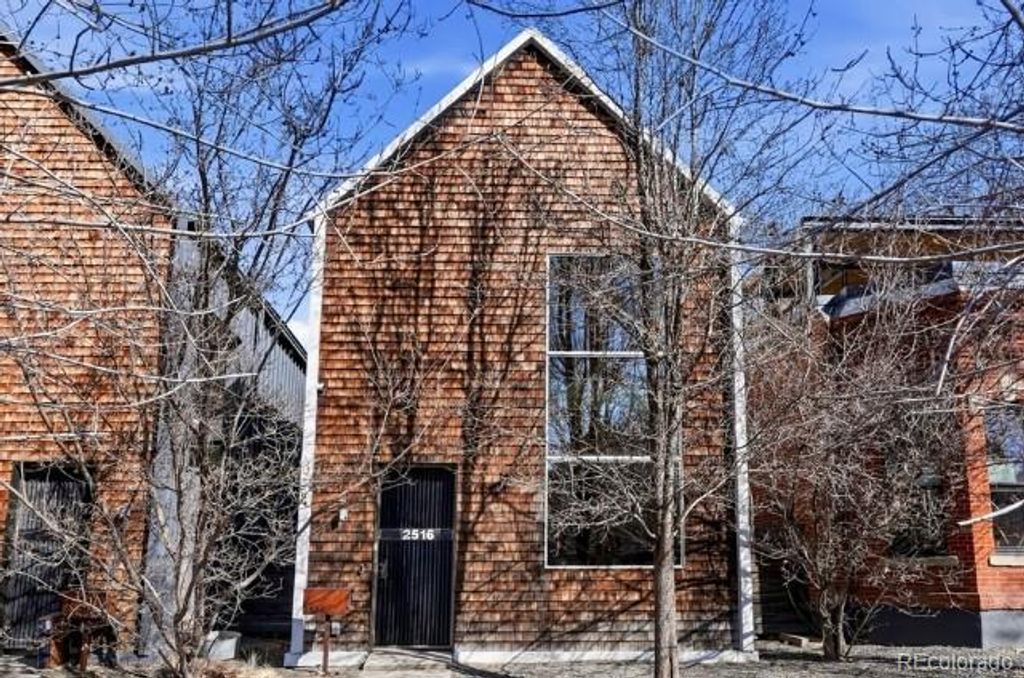 Photo of 2516 N Clarkson Street, Denver, CO 80205 (MLS # 2954333)