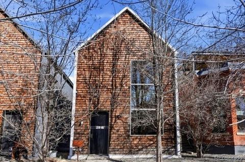 Photo of 2516 N Clarkson Street, Denver, CO 80205 (MLS # 2954333)