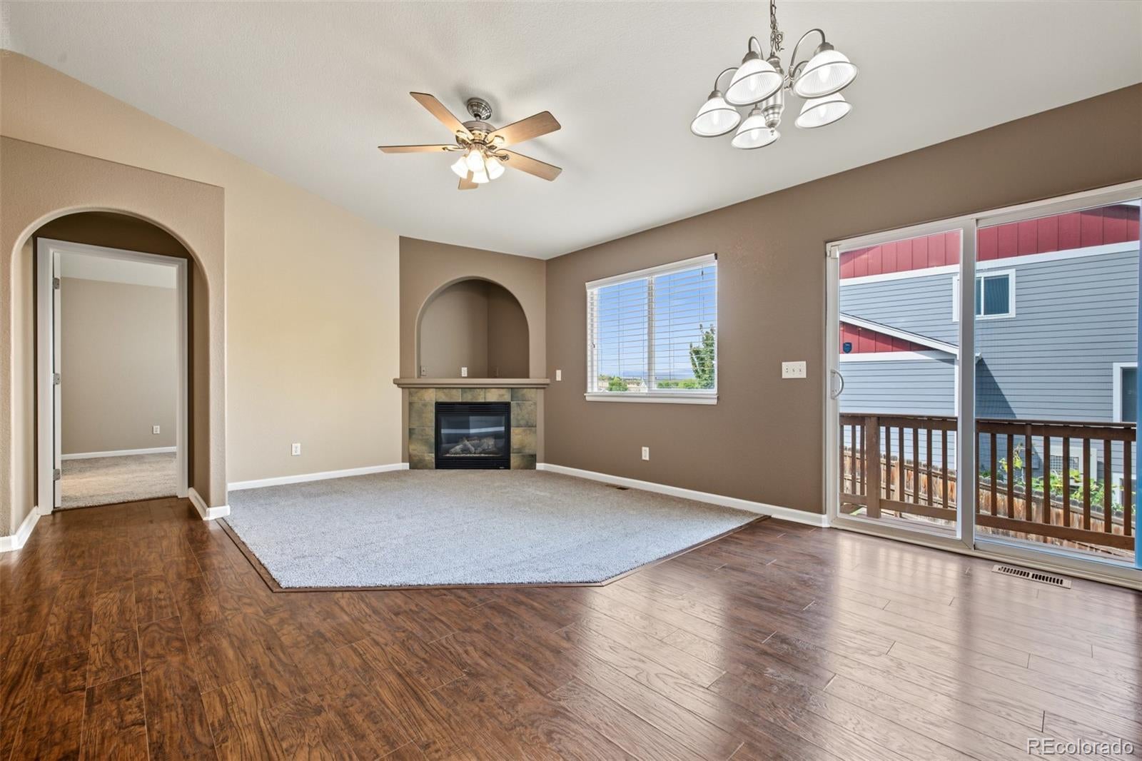 385 Cholla Drive