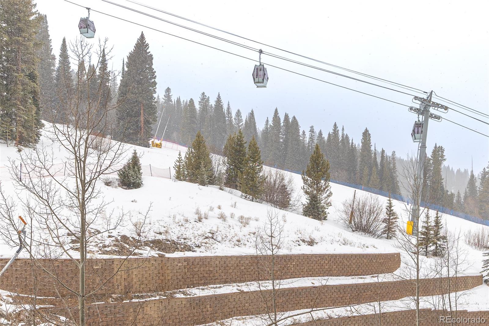 401 Nystrom Lane 1503