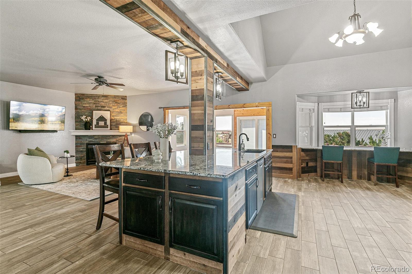 402 S County Road 129