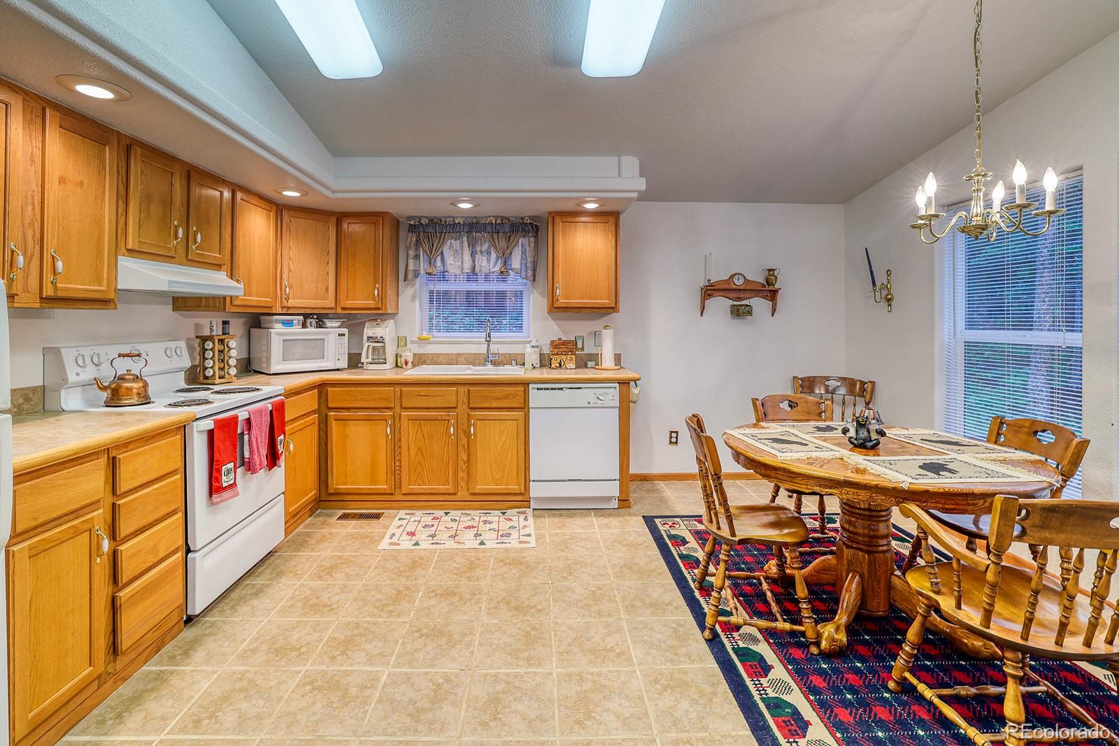 10 Stuart Vista Court
