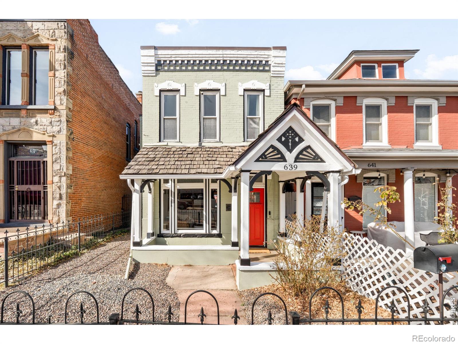 639 Galapago Street