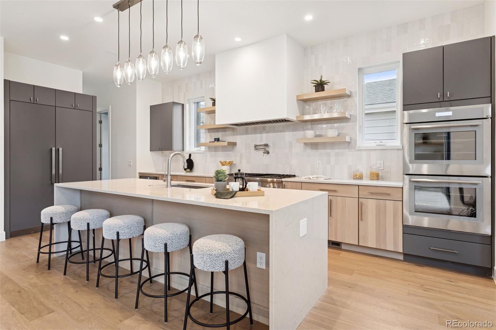 1117 S Madison Street