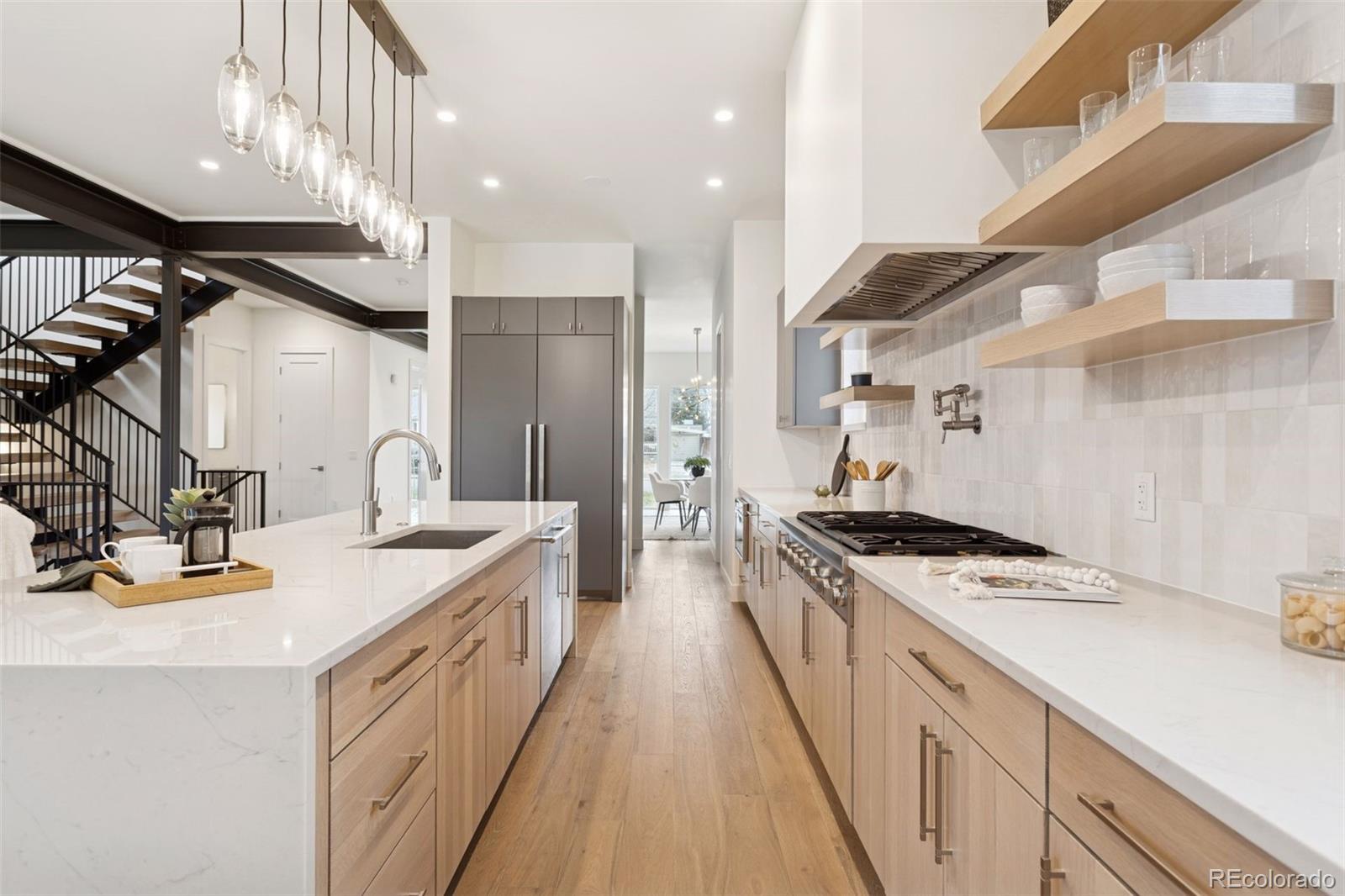 1117 S Madison Street