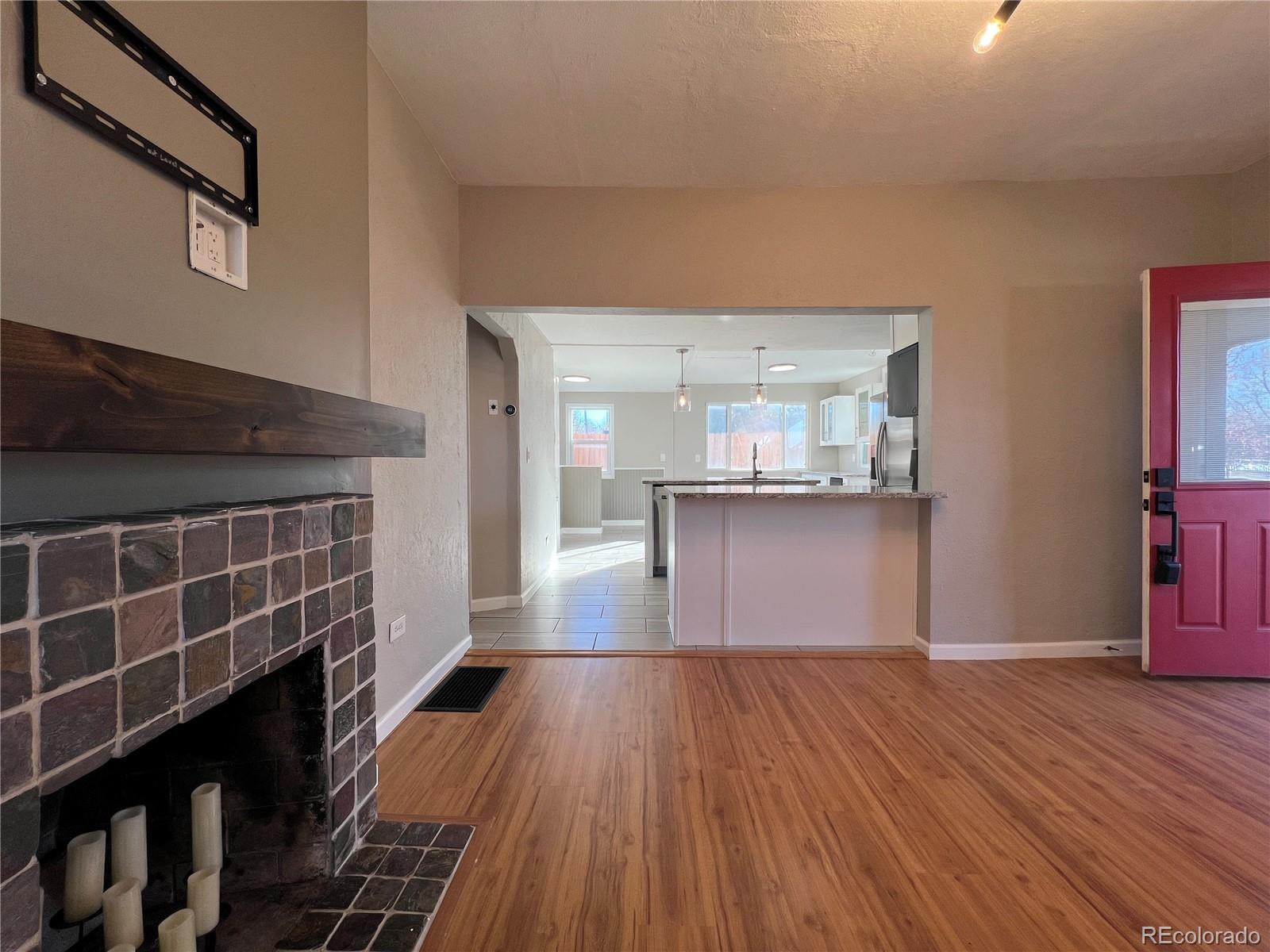 4104 S Pennsylvania Street