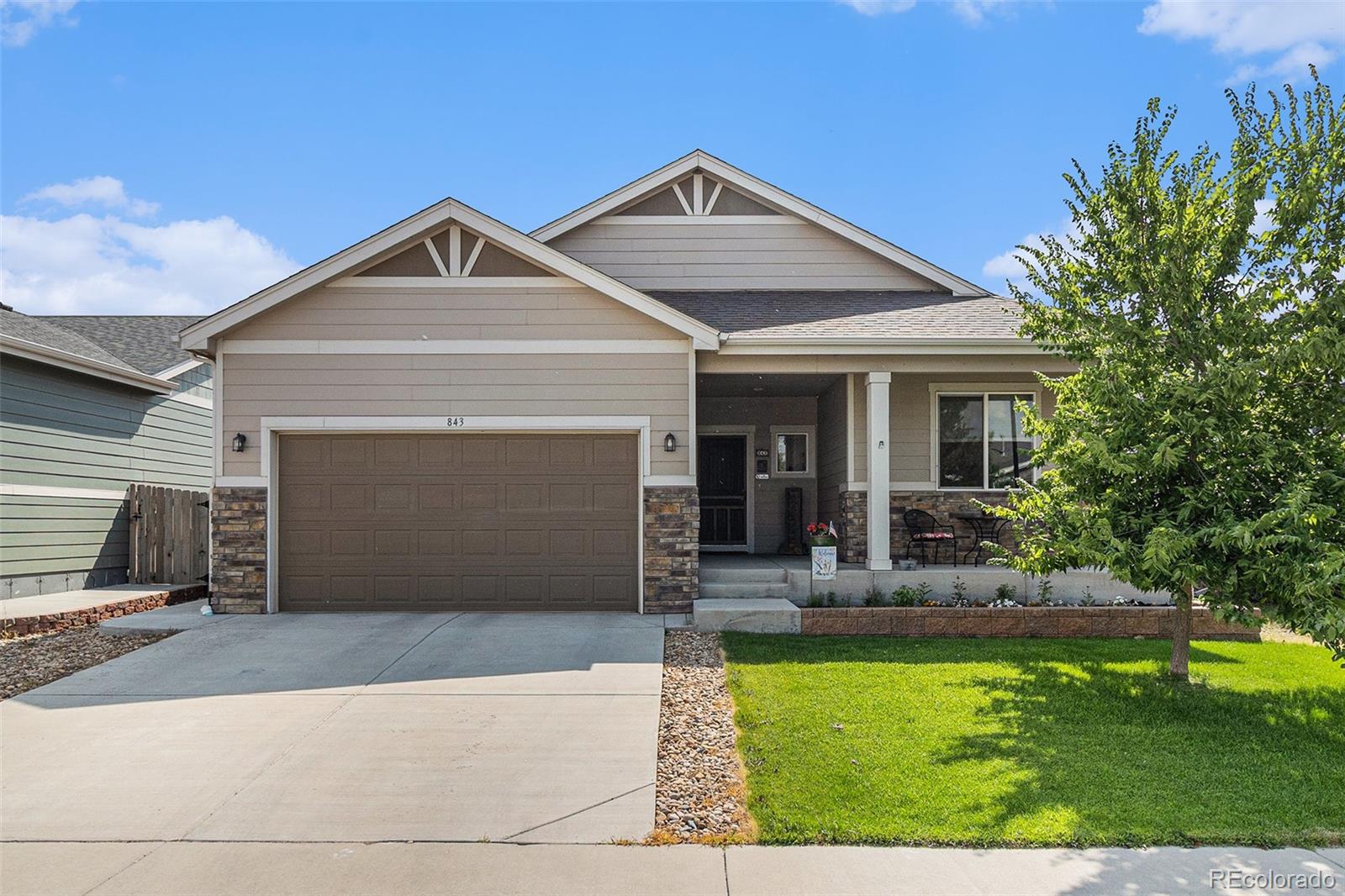 843 Settlers Drive