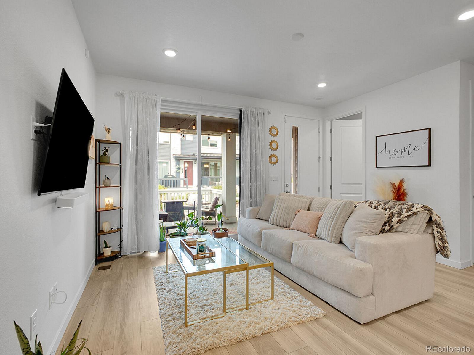 7488 W Pacific Lane