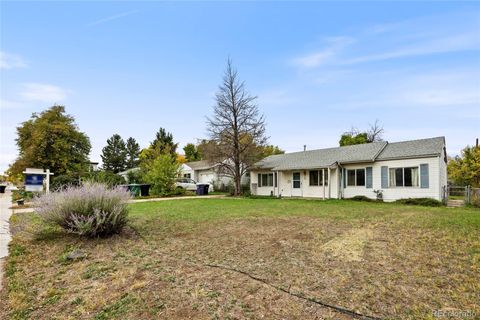3061 S Dahlia Street Denver CO 80222