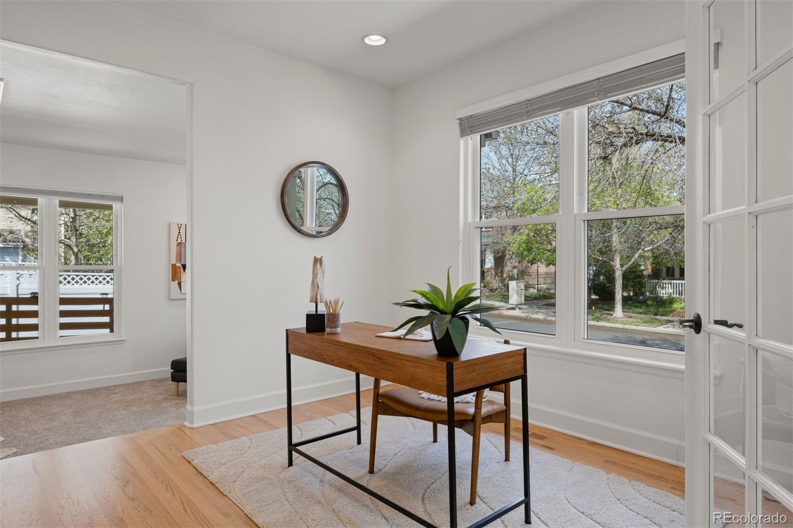7602 E 8th Place