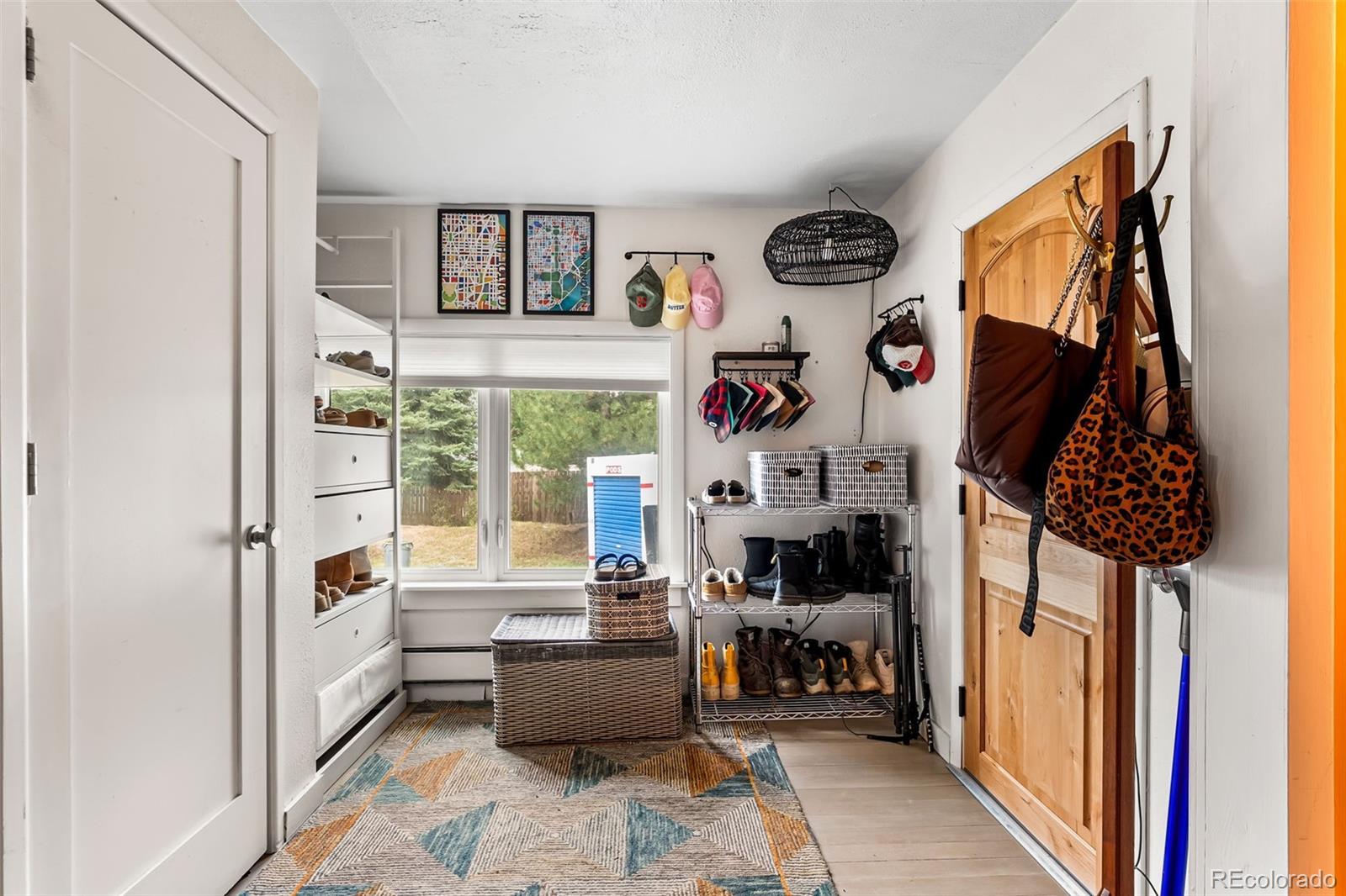 1180 Oakdale Place