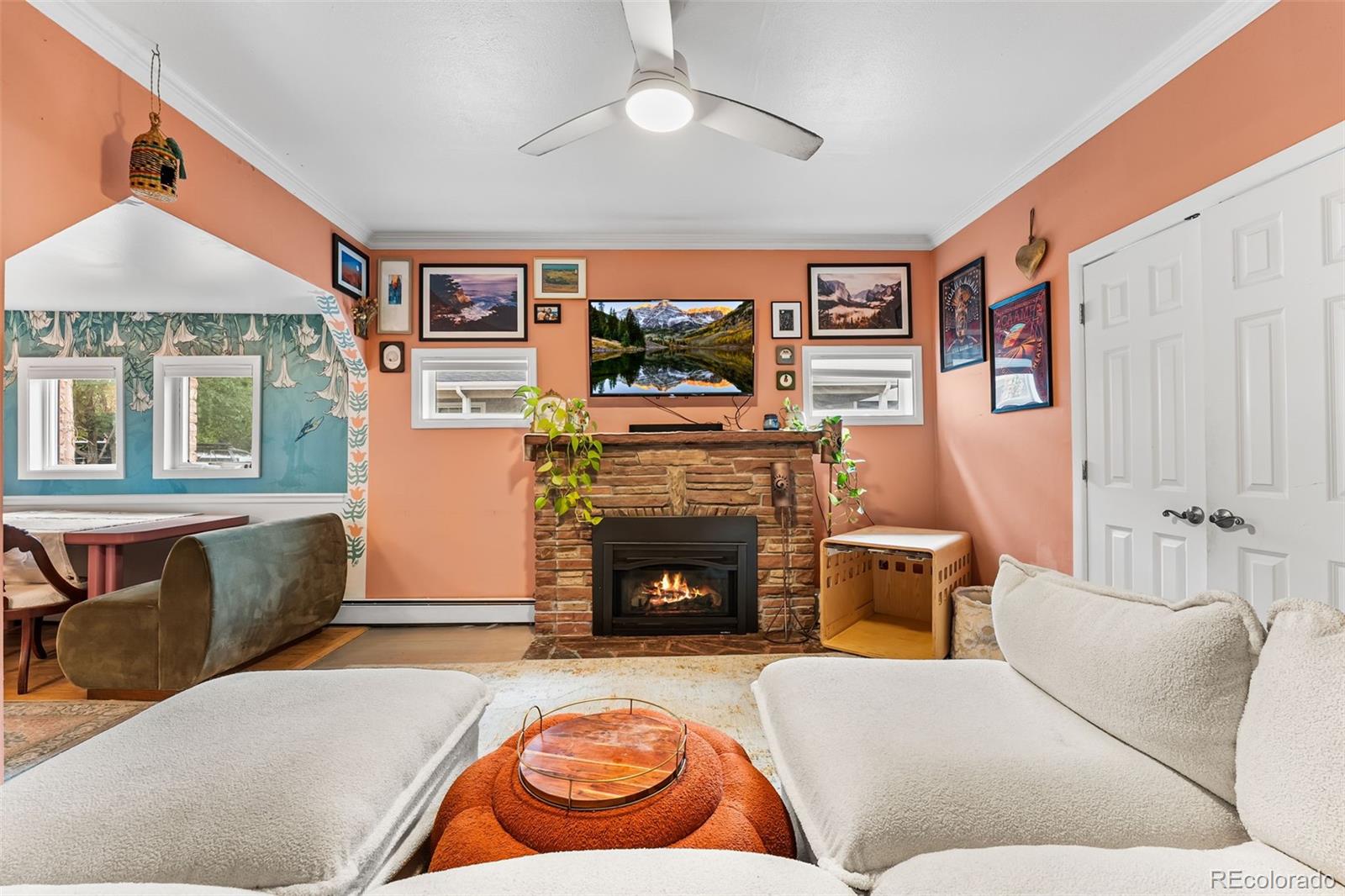 1180 Oakdale Place