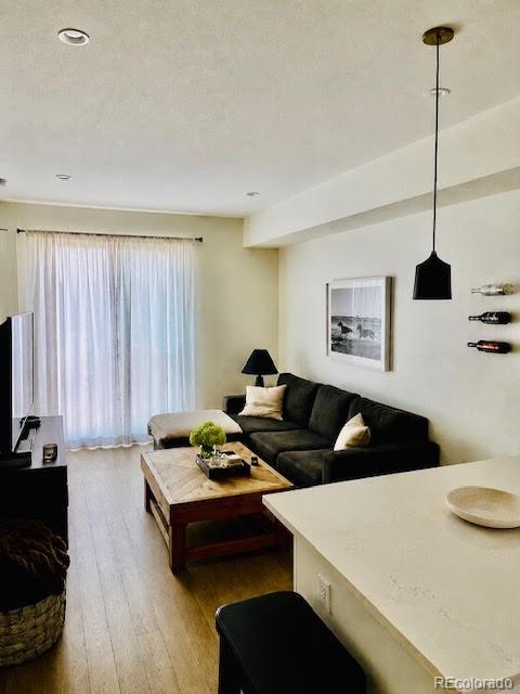 1917 W Elk Place 1