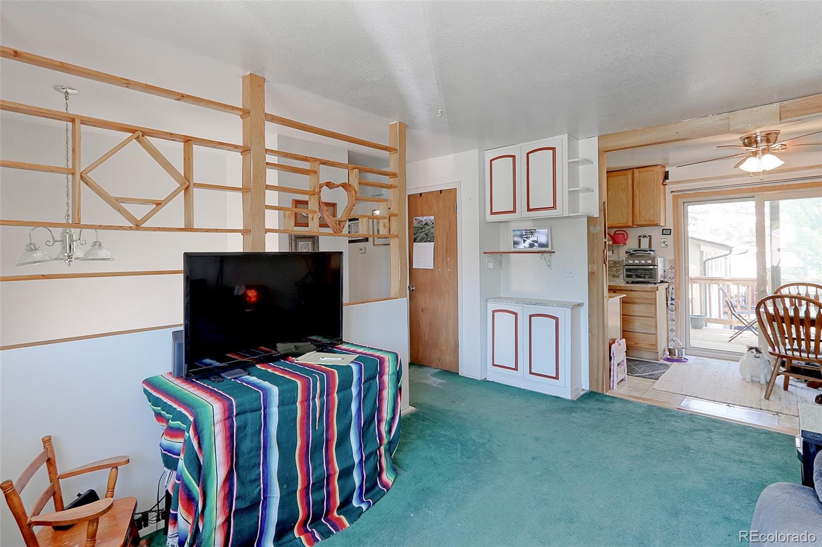 625 4th Street