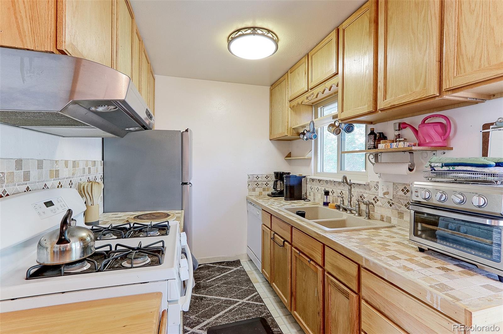 625 4th Street