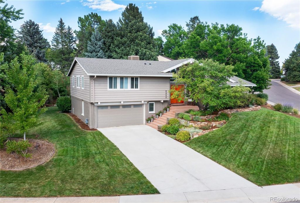 Photo of 6852 S Clayton Way, Centennial, CO 80122 (MLS # 4688222)