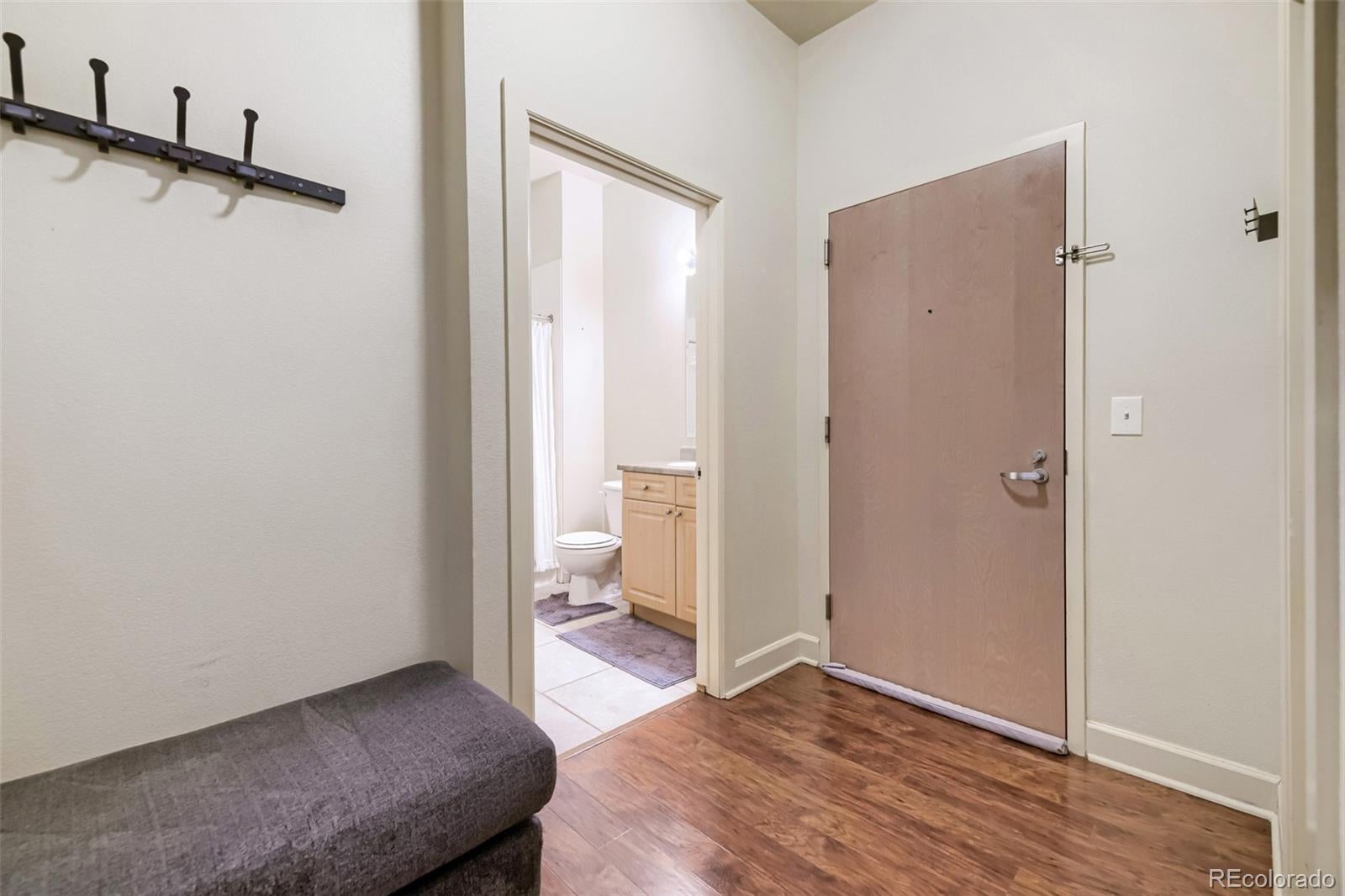 5677 S Park Place D105