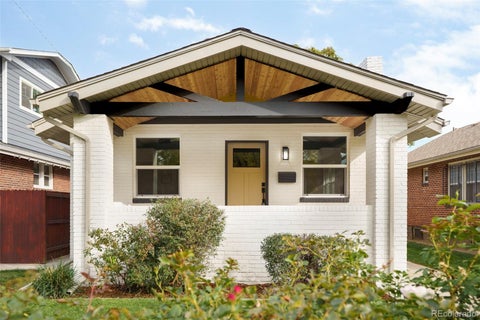 Photo of 2860 Dahlia Street, Denver, CO 80207 (MLS # 5229748)