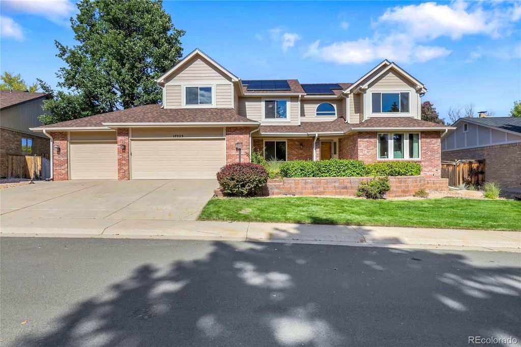 Photo of 17223 E Ida Place, Centennial, CO 80015 (MLS # 8283838)