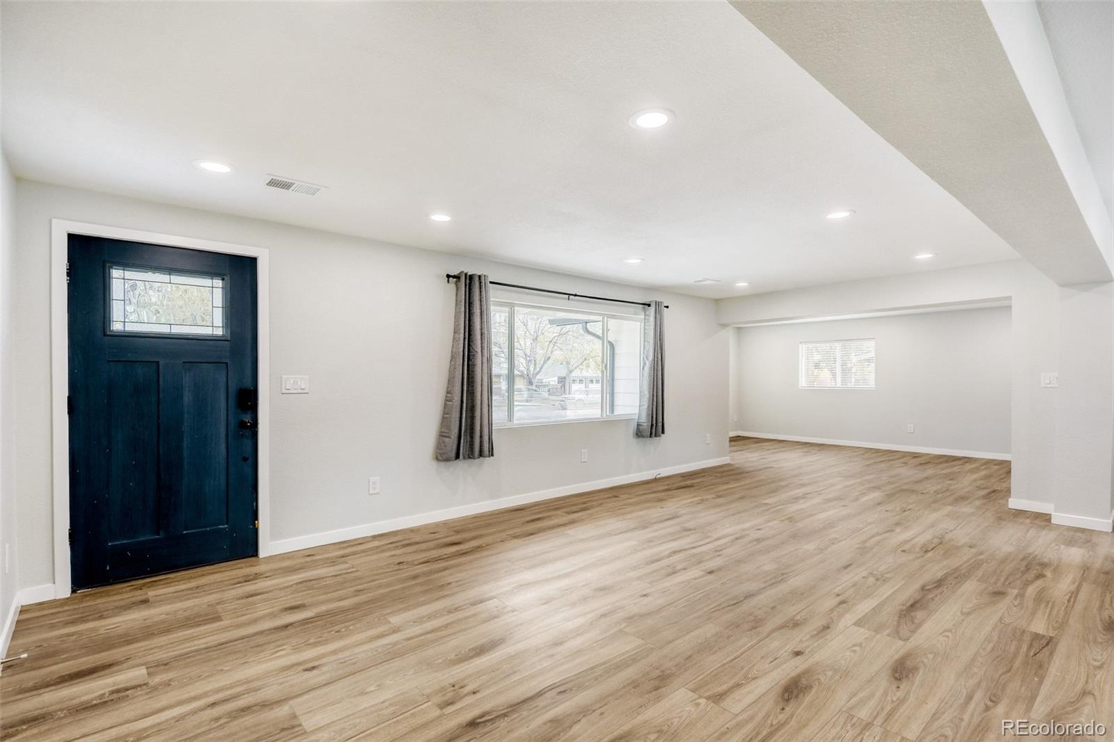 321 W Mulberry Street