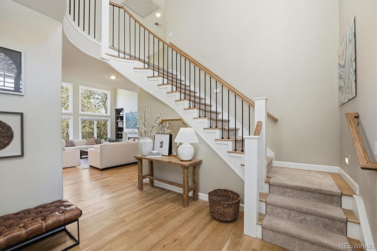 9521 E Maplewood Circle