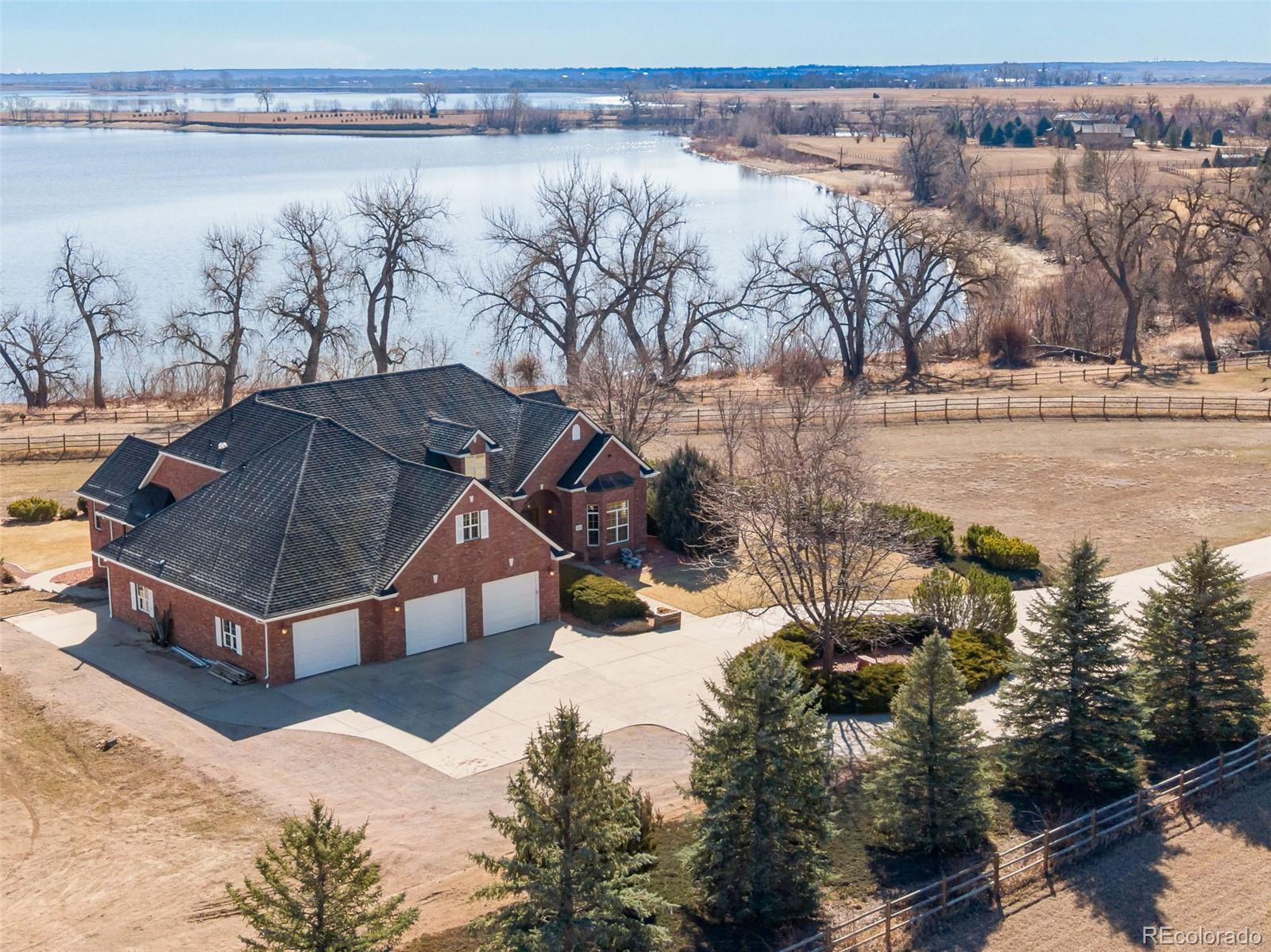 2366 Shoreside Drive