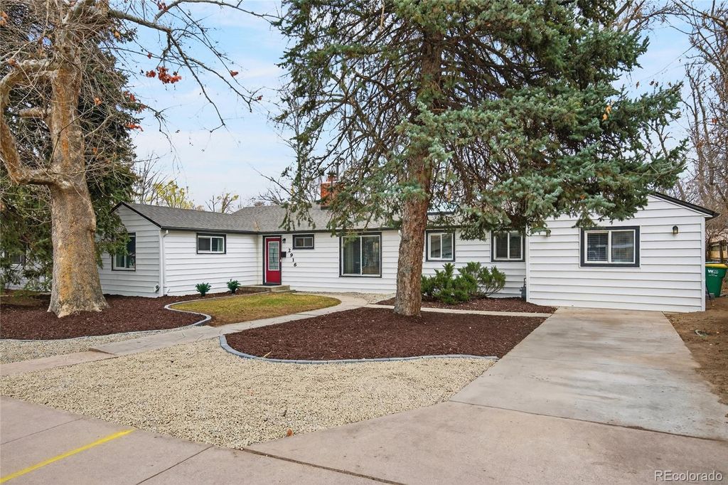 Photo of 2916 S Downing Street, Englewood, CO 80113 (MLS # 8412674)