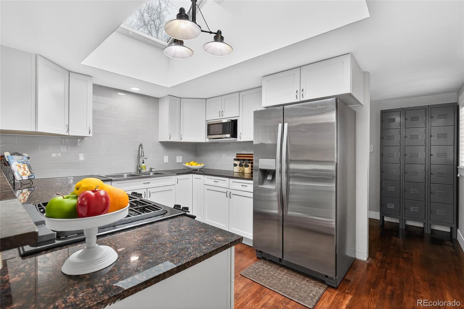 2916 S Downing Street