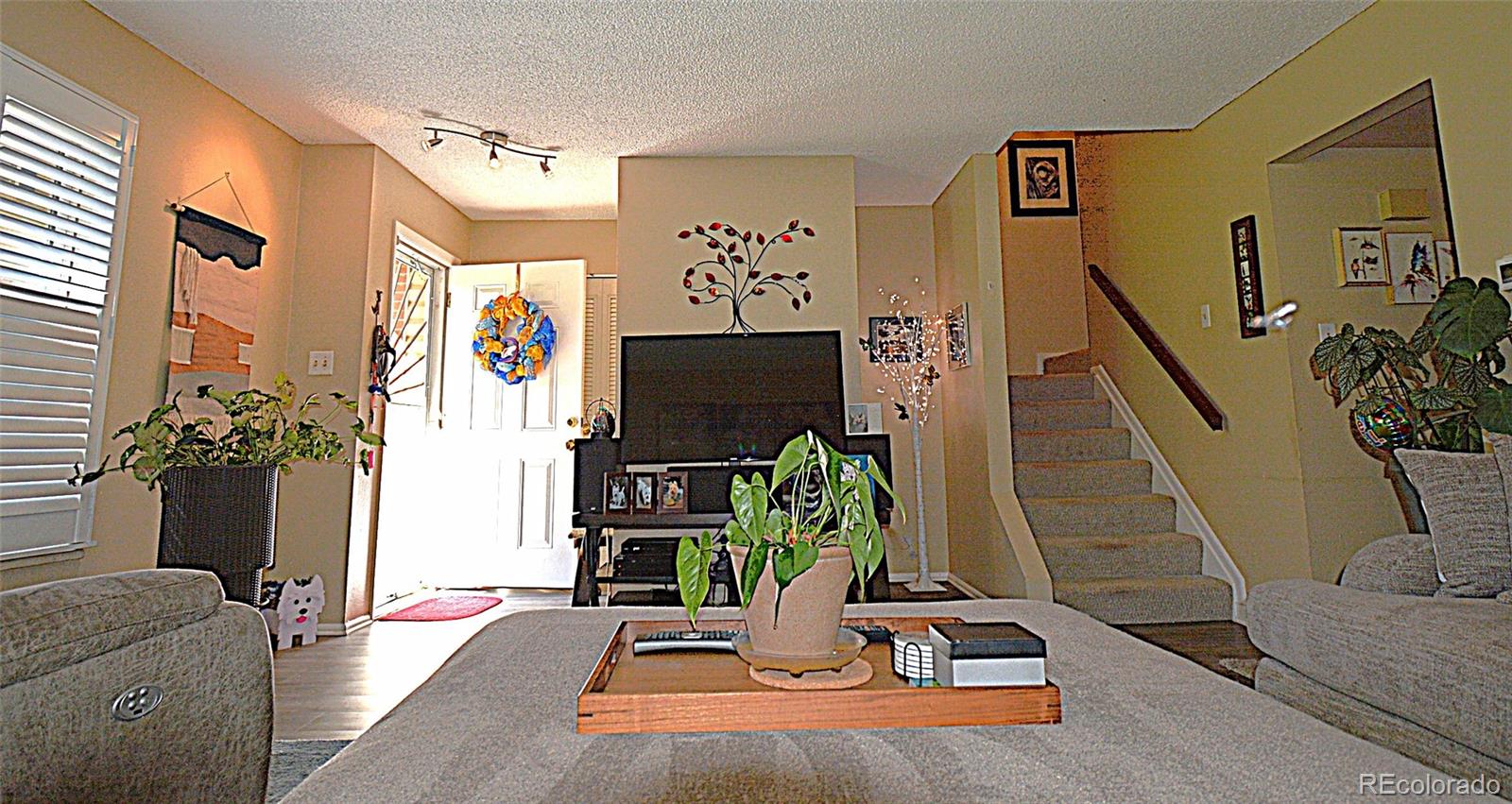 9049 E Nassau Avenue