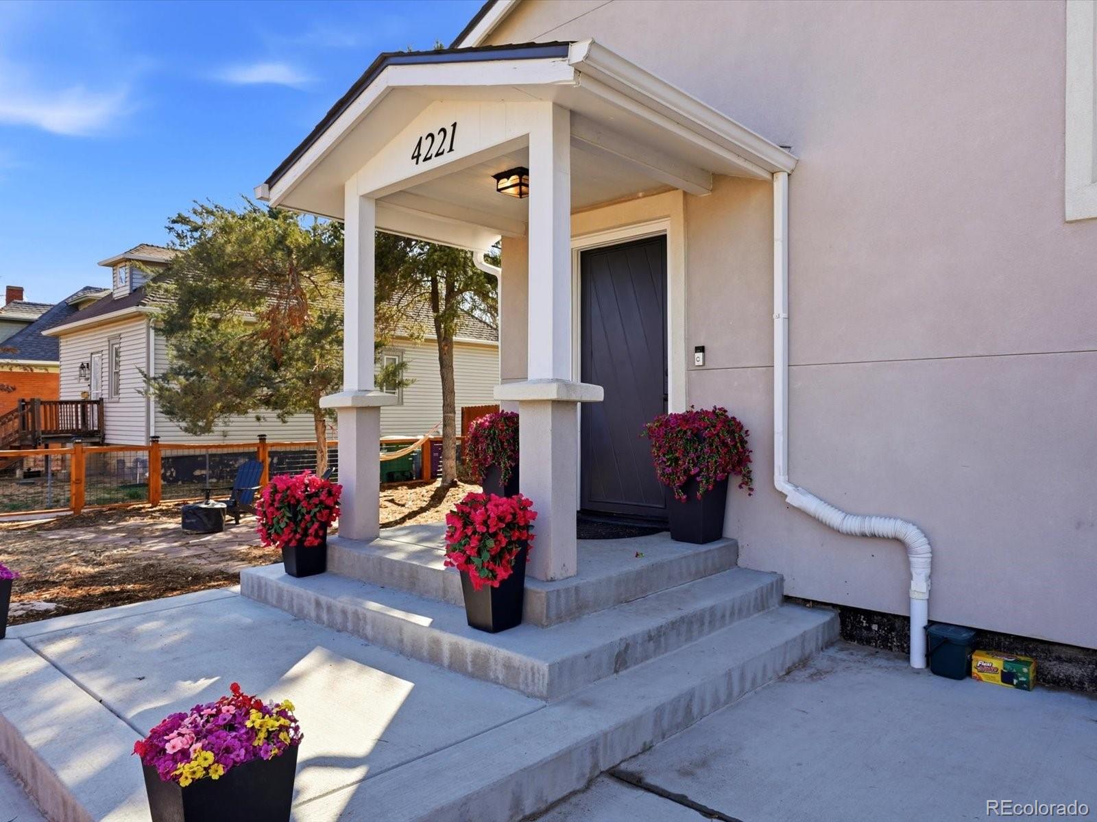 4221 Zuni Street