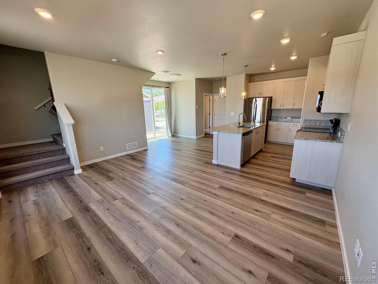 333 Pyramid Peak Street
