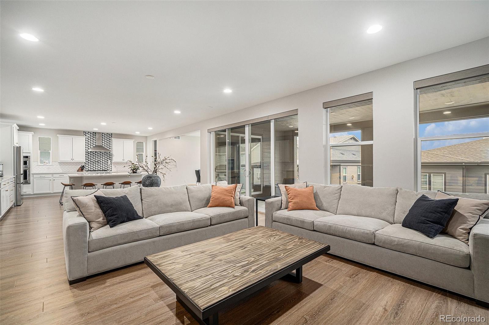 6429 Stable View Street