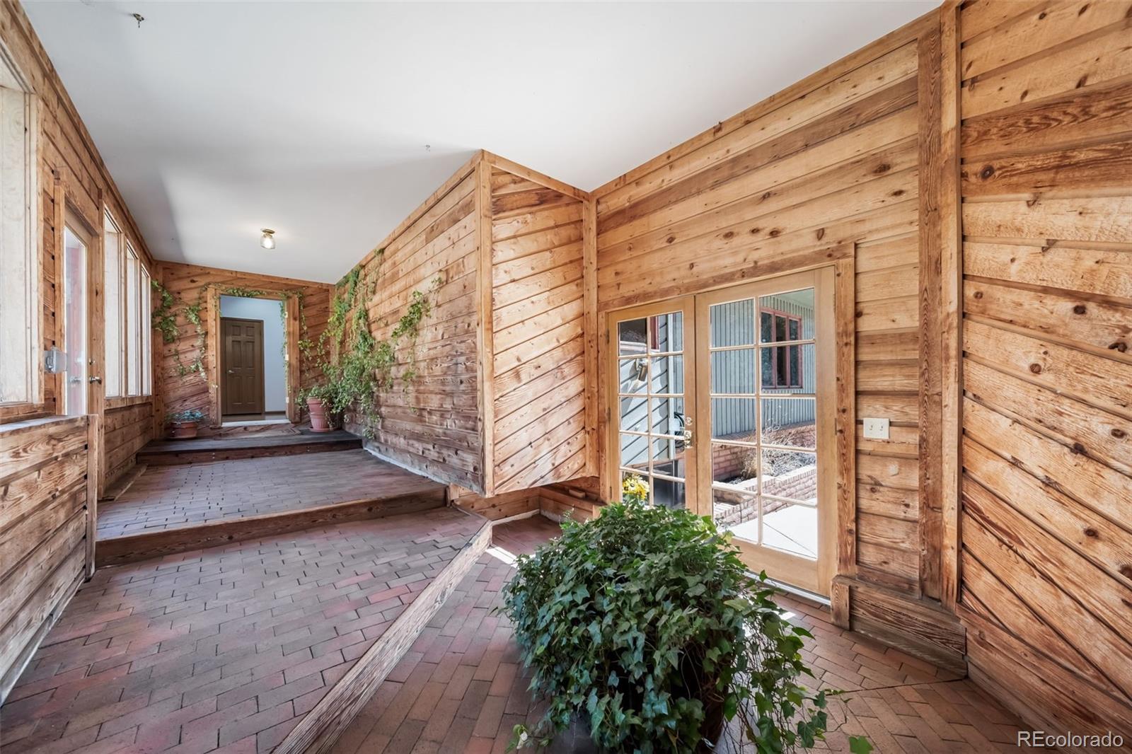 6601 Pike Circle, Larkspur, CO, 80118 4 6601 Pike Circle