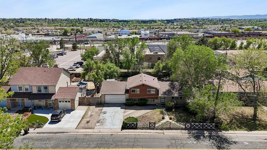 Photo of 4810 W 60th Avenue, Arvada, CO 80003 (MLS # 5476574)