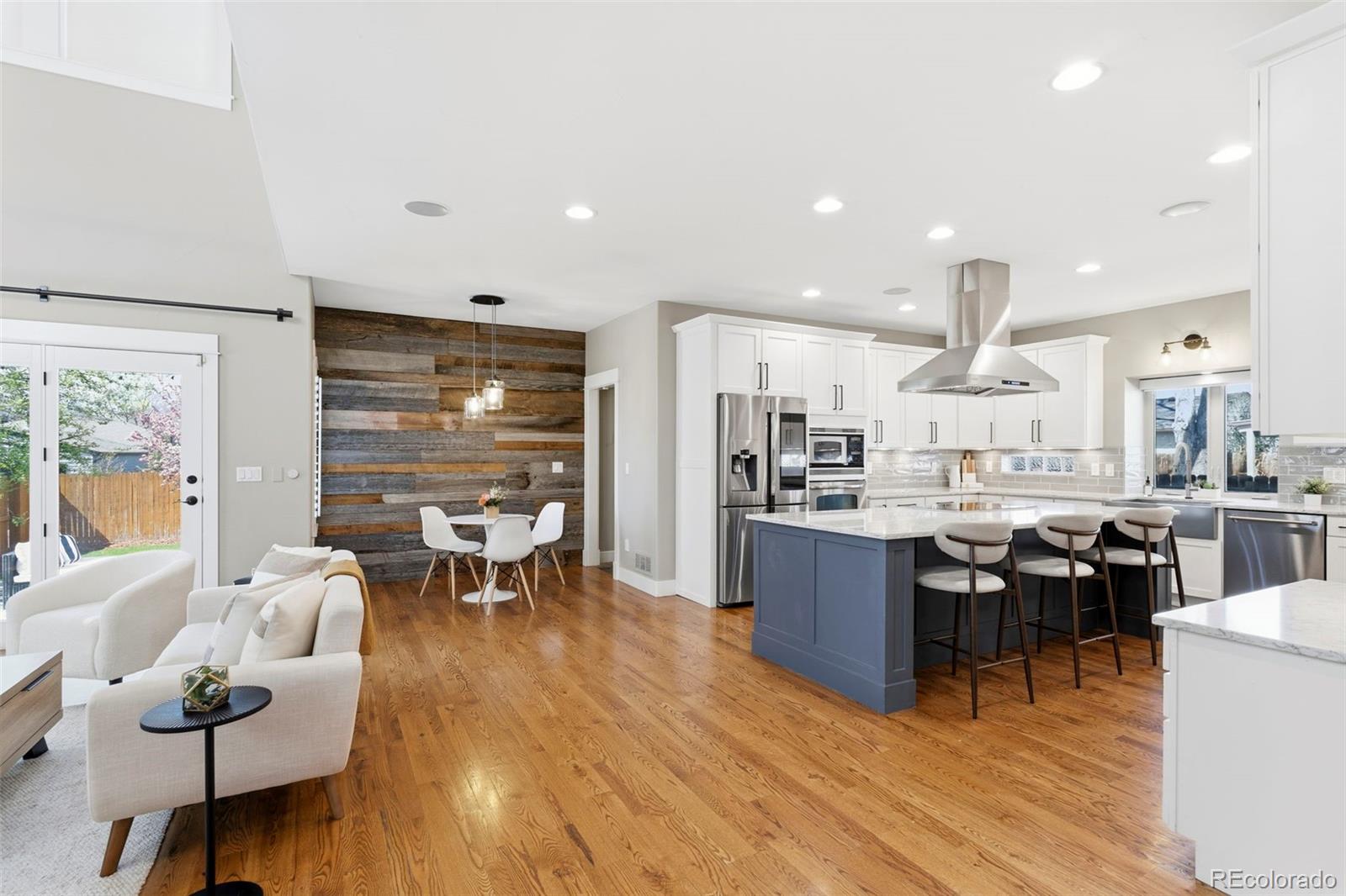 1641 S Madison Street