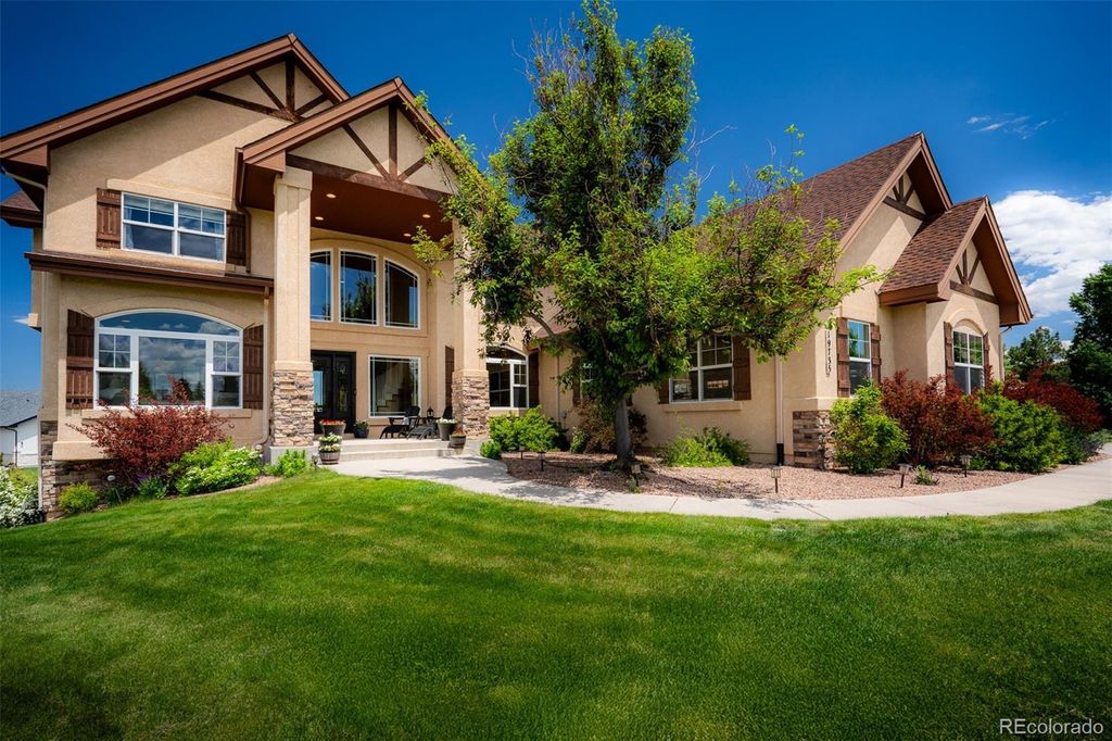 Photo of 19735 Knights Crossing, Monument, CO 80132 (MLS # 6567944)