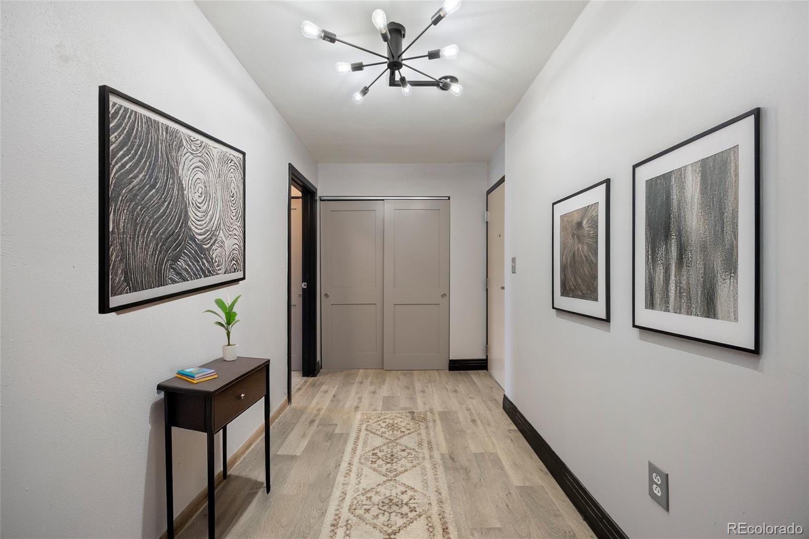 1625 Larimer Street 2105