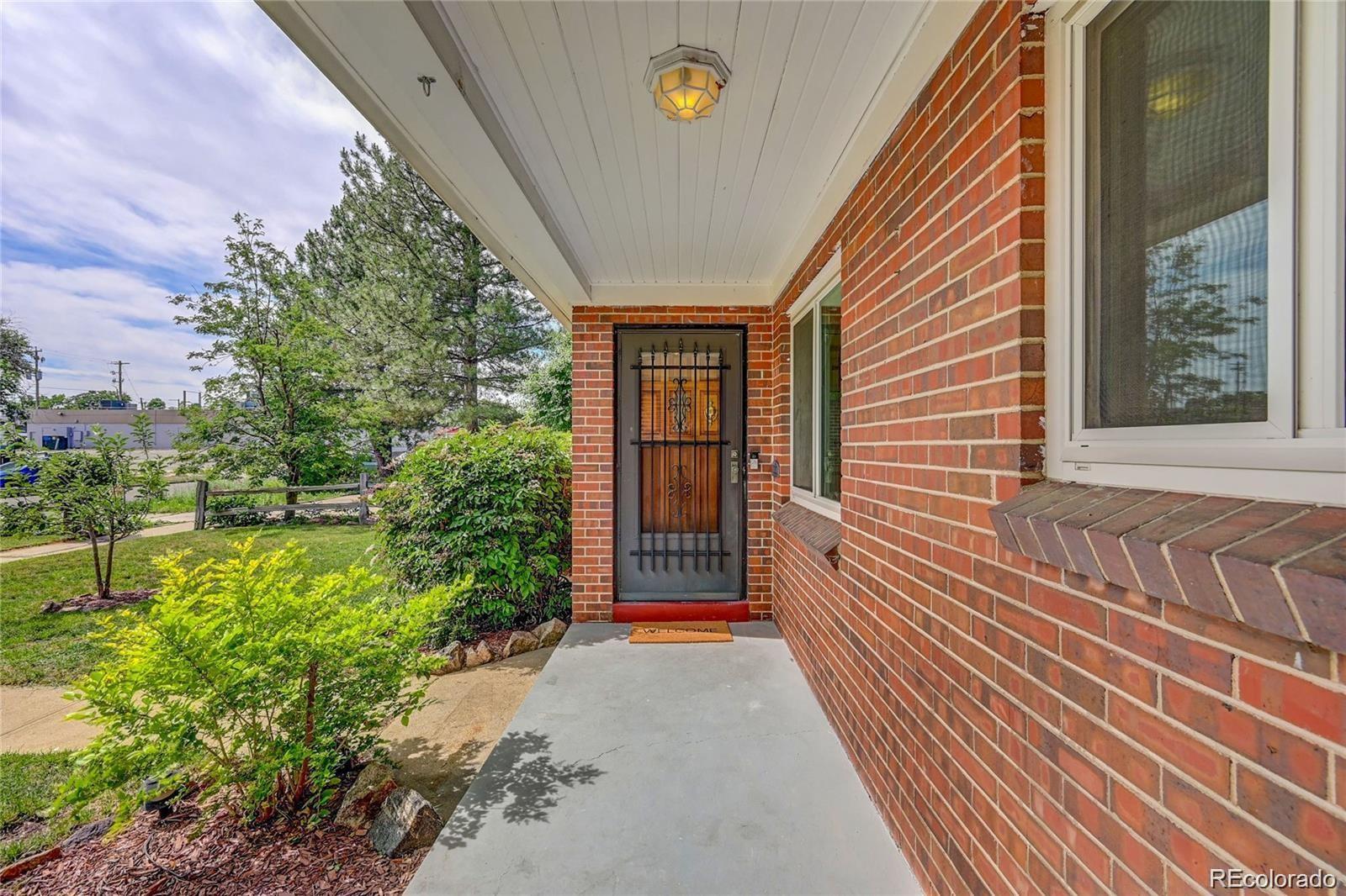 1541 Poplar Street, Denver, CO, 80220 3 1541 Poplar Street