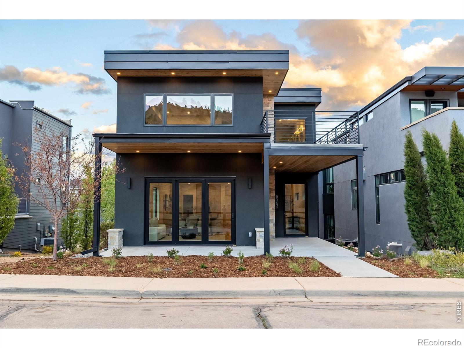 5354 2nd Street