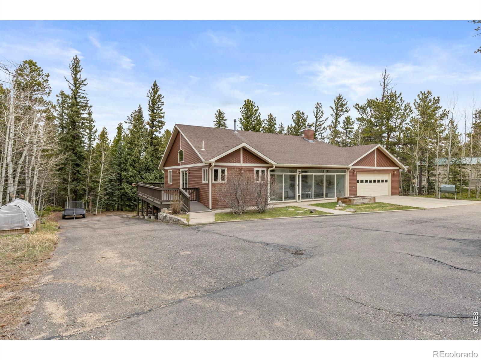 805 Lodge Pole Drive