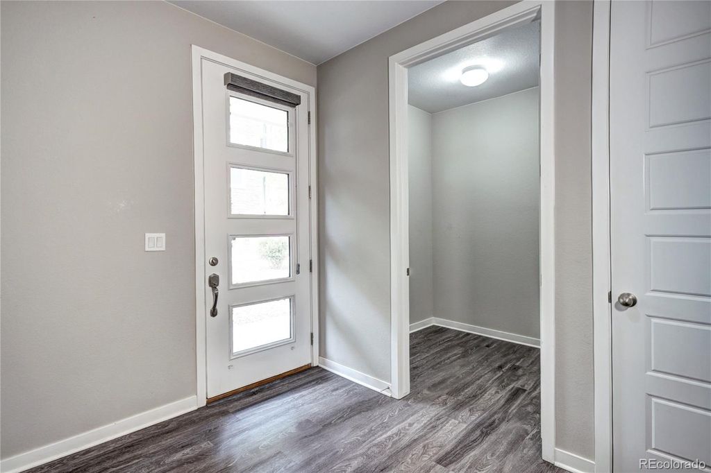 Photo of 11915 Skyview Lane, Broomfield, CO 80021 (MLS # 1954658)