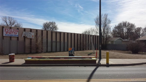 3900 MORRISON RD, DENVER, CO 80219 - Image 0d8dfeb03a2e879dabd25d6aa563555d/1901144526