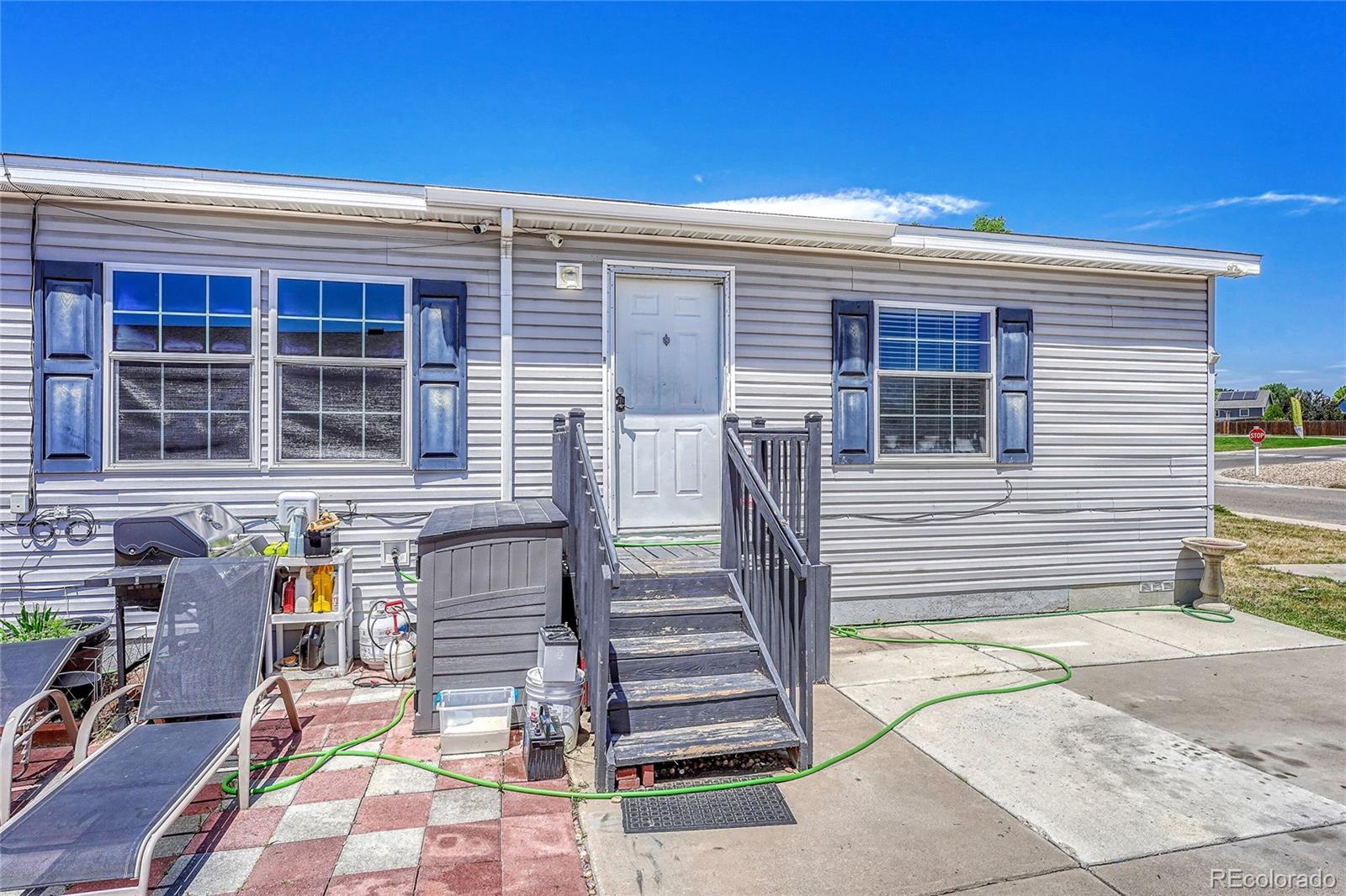 3228 Coyote Lane
