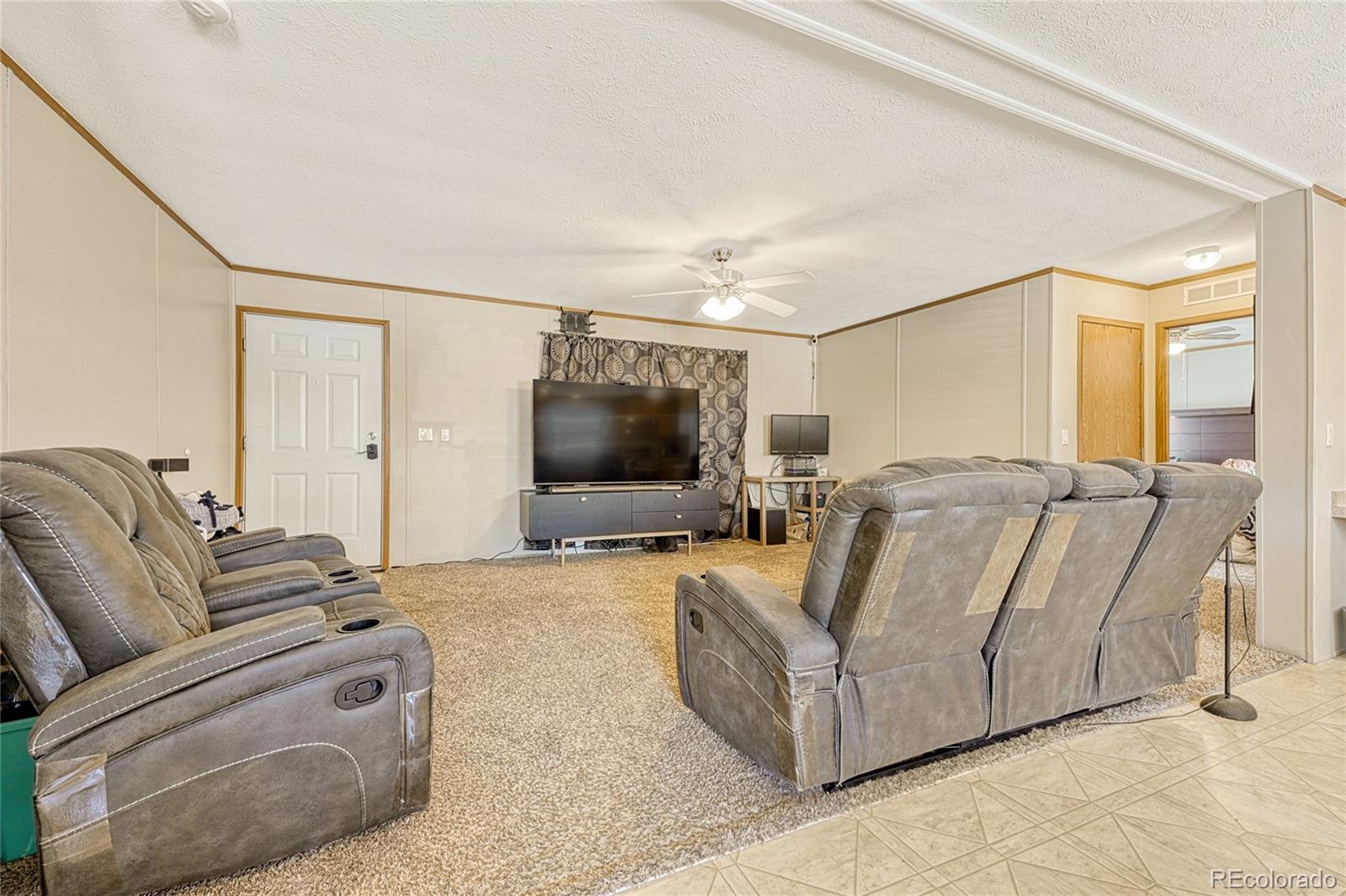 3228 Coyote Lane