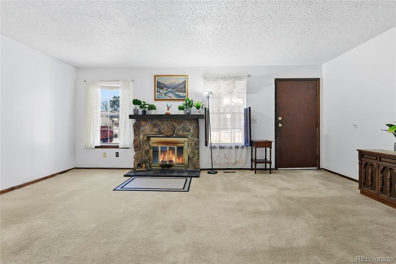 1153 S Sable Boulevard A