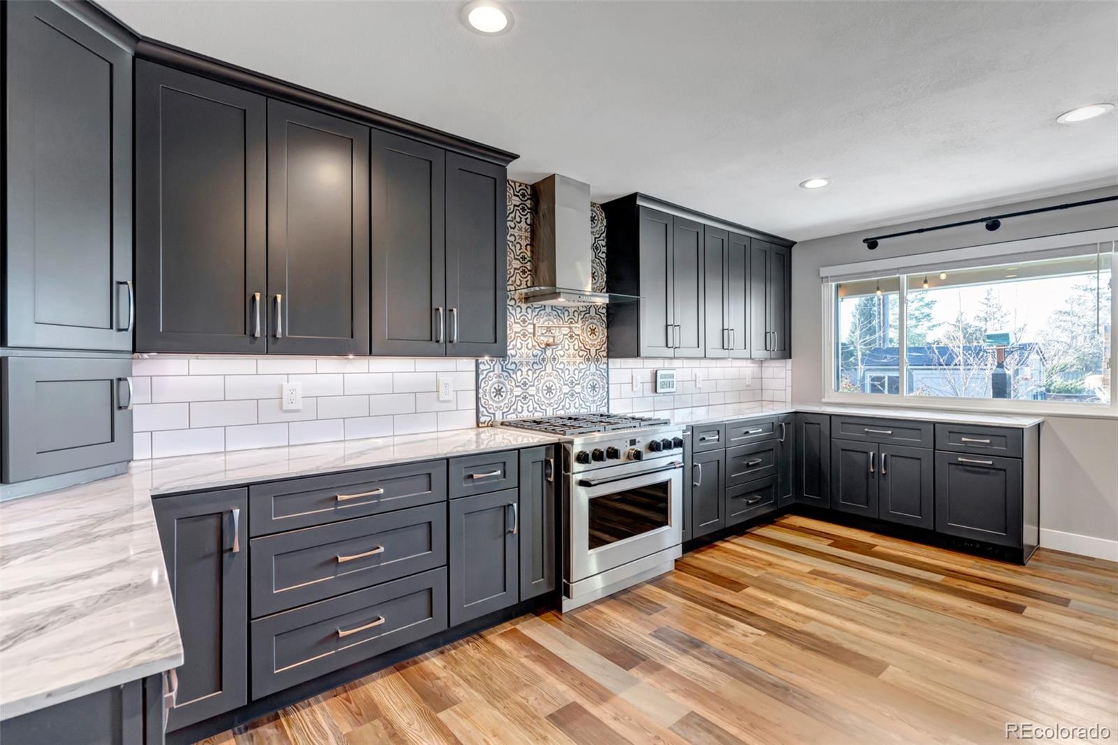 6155 S Ivanhoe Street