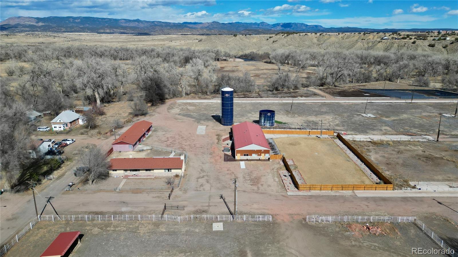 800 N Frazier Avenue