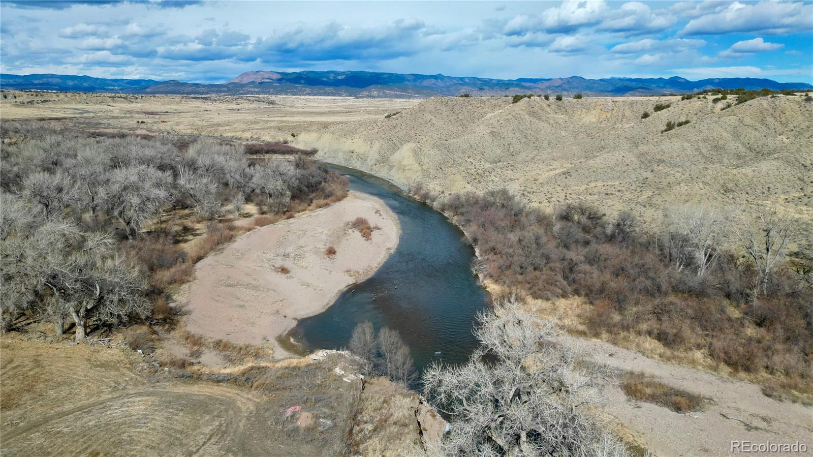 800 N Frazier Avenue