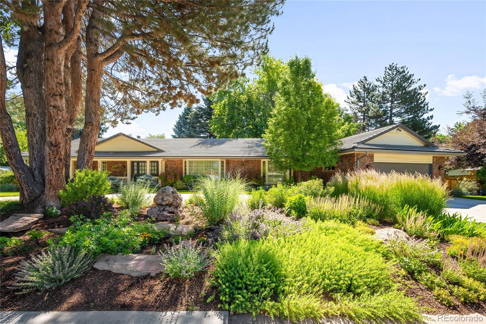 4060 S Clermont Street